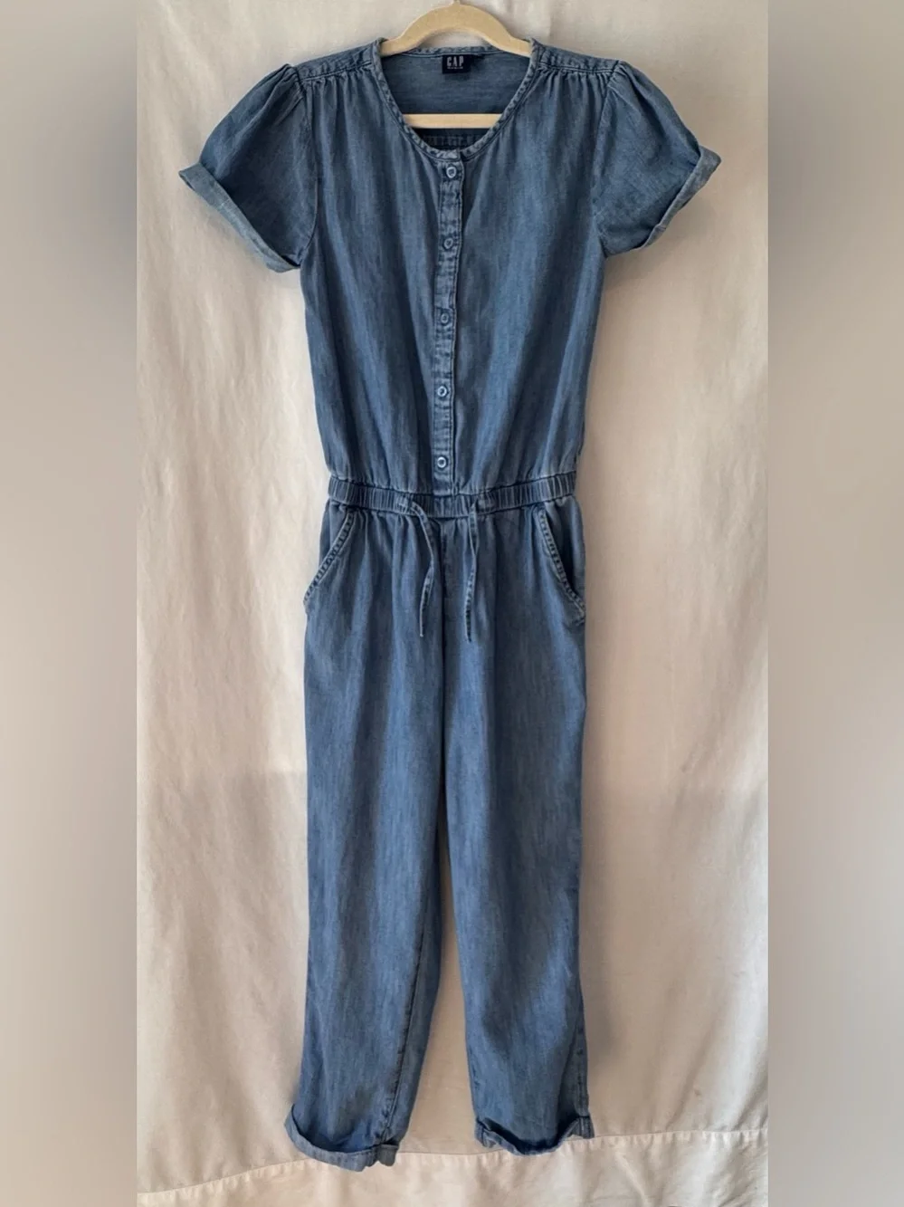 Girl’s GAP Chambray jumpsuit capped puff sleeves, tie waist, cottagecore kids